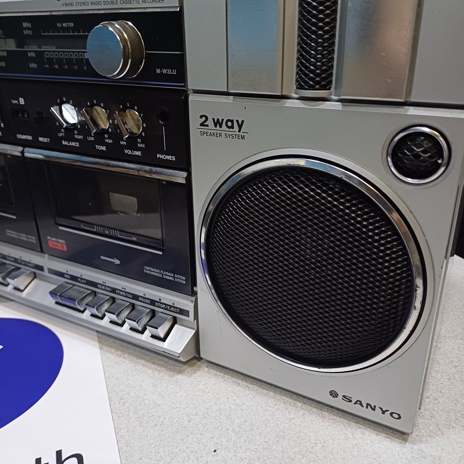 Głośnik Bluetooth w Retro stylu