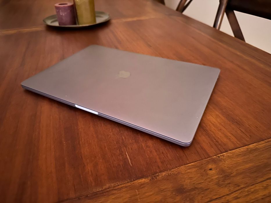 MacBook Pro 15" (2017) à venda – Excelente estado!