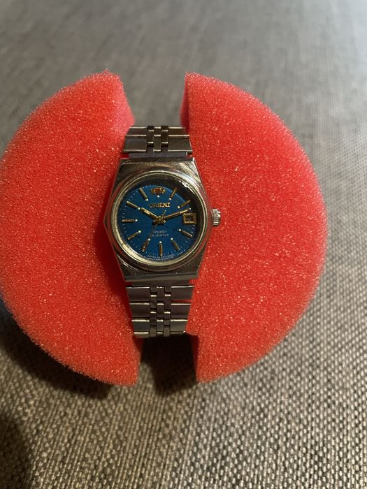 Годинник орієнт жіночий
