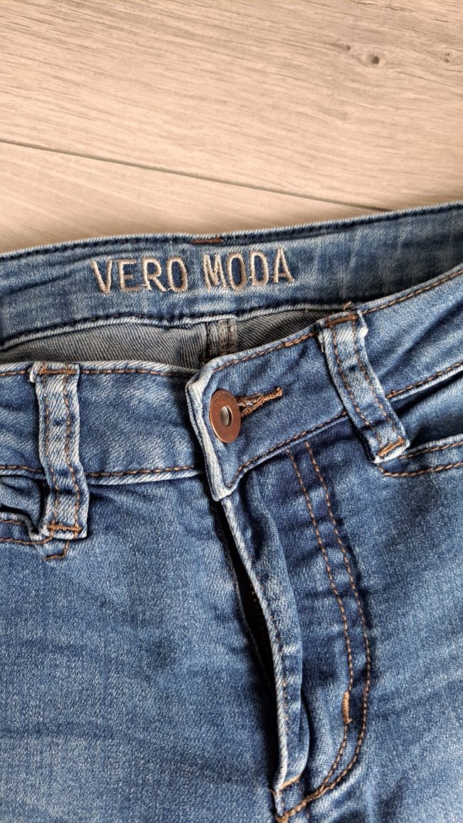 Vero Moda spodnie jeans rurki skinny XS