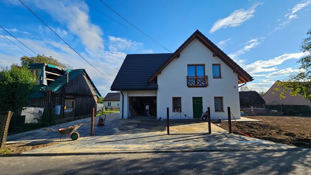 Usługi brukarskie, układanie kostki brukowej, minikoparka, brukarstwo