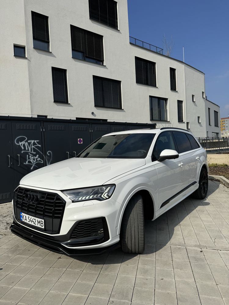 Audi q7 S 2019 3.0 55TFSI