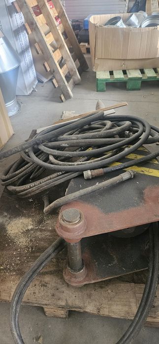 Młot hydrauliczny case