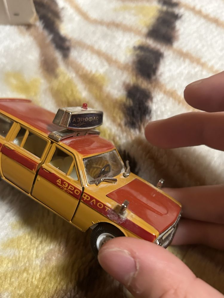Volga gaz 24 prl medyczna kolekcjonerska