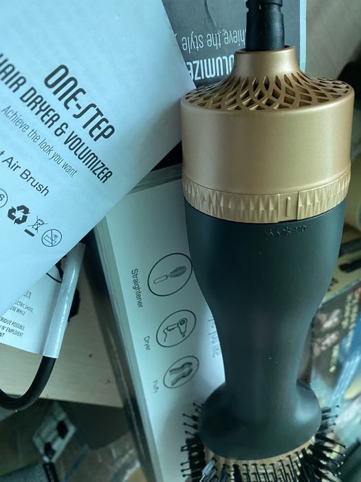 Фен-щітка, браш