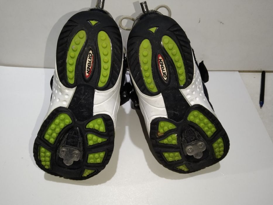 Buty snowboardowe agresywne  OXYGEN rozmiar 39