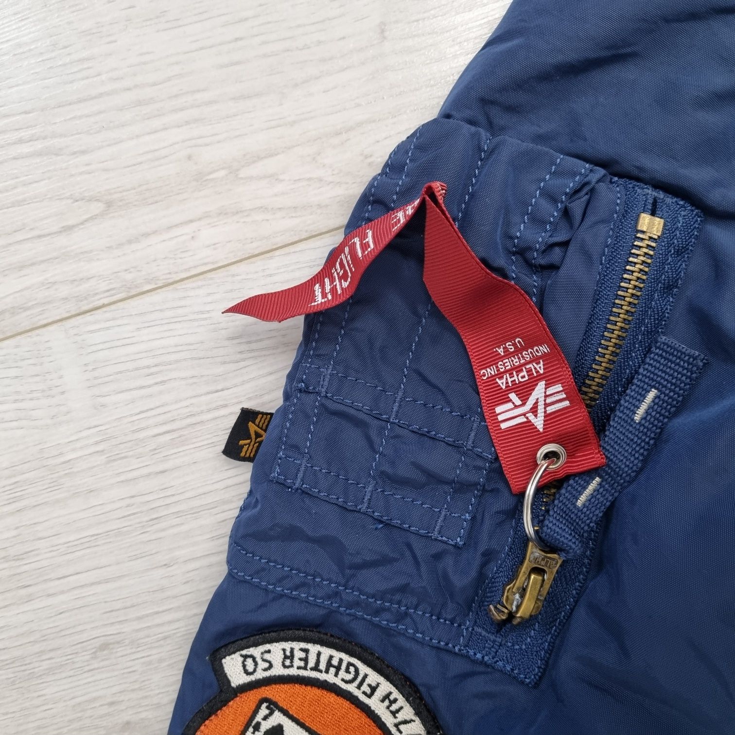Alpha Industries U.S Air Force Commando 77th Fighter SQ Granatowa Pilo