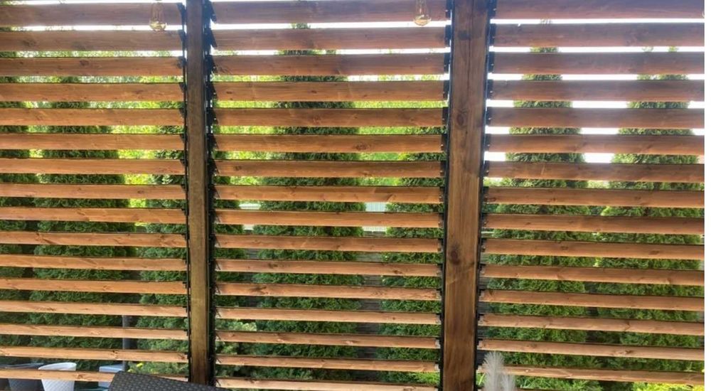 Mechanizmy do rolet drewnianych na taras ruchome deseczki Taras