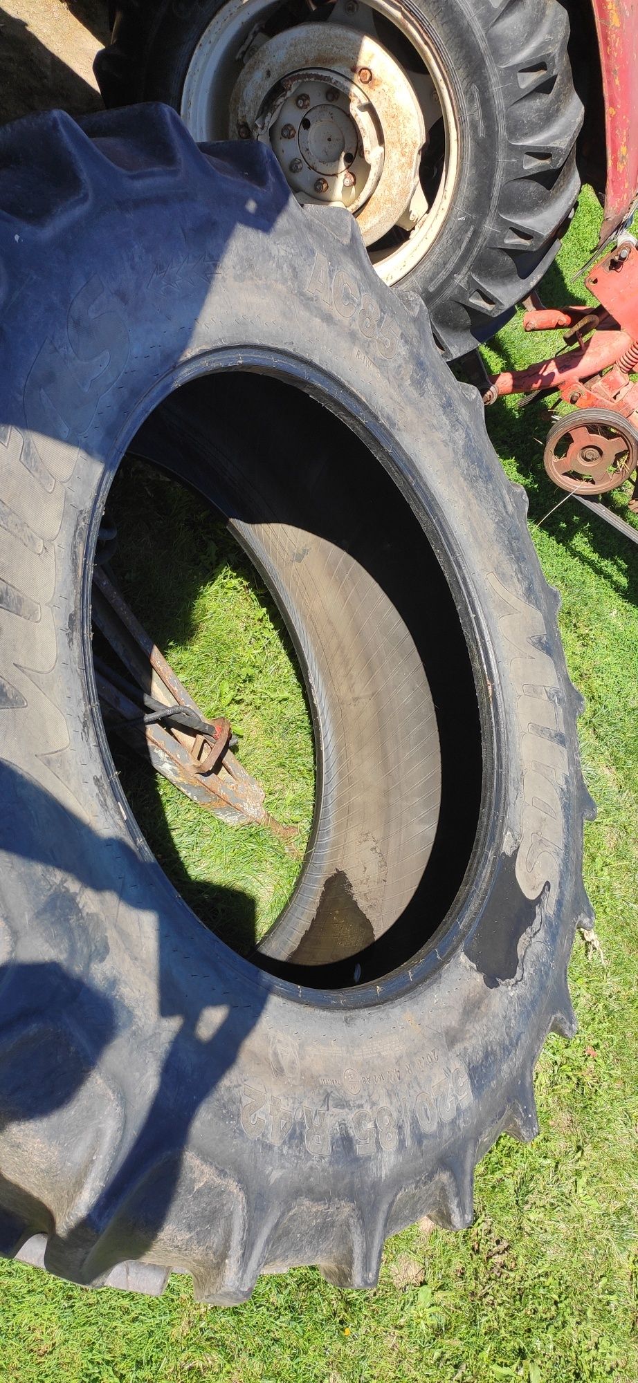 Sprzedam opony rolnicze 520/85 r42 mitas
