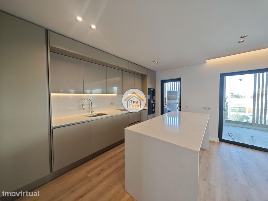 Apartamento T3 luxo centro de Faro