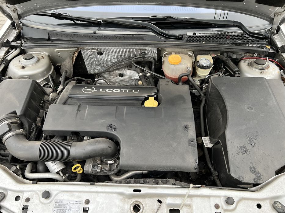 Opel vectra C 2.2 AT