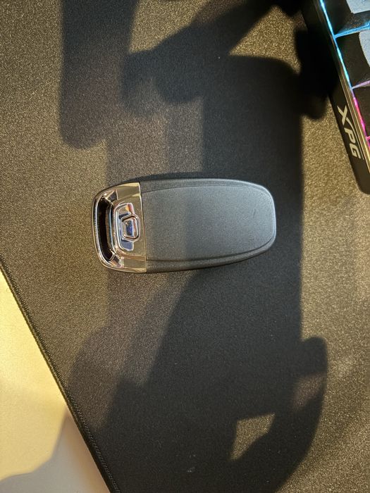 Kluczyk audi a4 a5 q5 a7