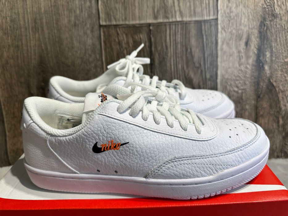 Buty damskie białe skórzane trampki nike court vintage premium 38,5