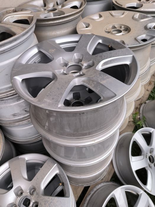 Диски оригінал Audi r17 5x112