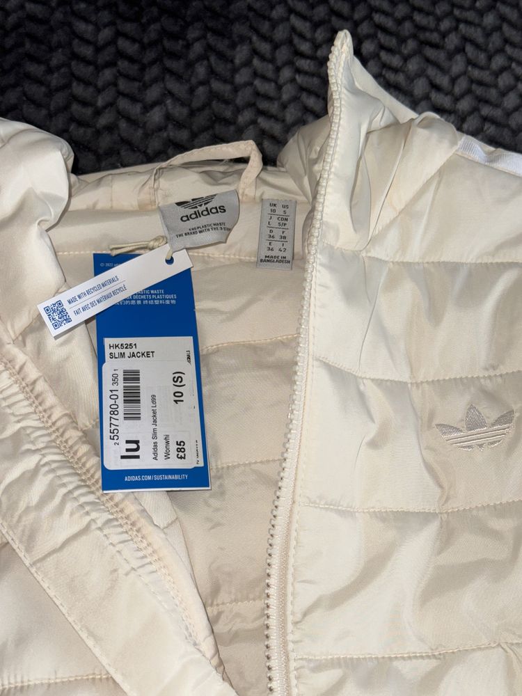Куртка adidass розмір s