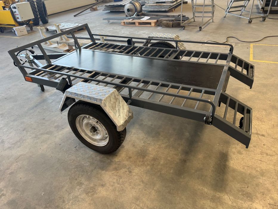 Причеп для перевезення квадроцикла