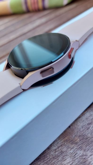 Samsung Galaxy Watch 4 Stan jak nowy