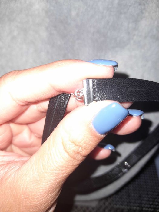 Colares e pulseiras em prata