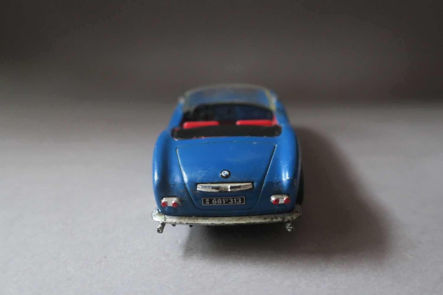 Kolekcjonerskie auto Matchbox BMW 507 retro model kolekcjonerski