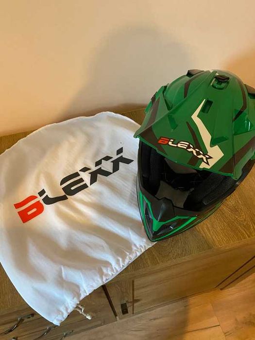 Kask dziecięcy crossowy z atestem firmy Blexx, rozmiar M, nowy