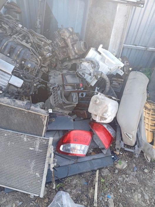 Двері кузов nissan maxima