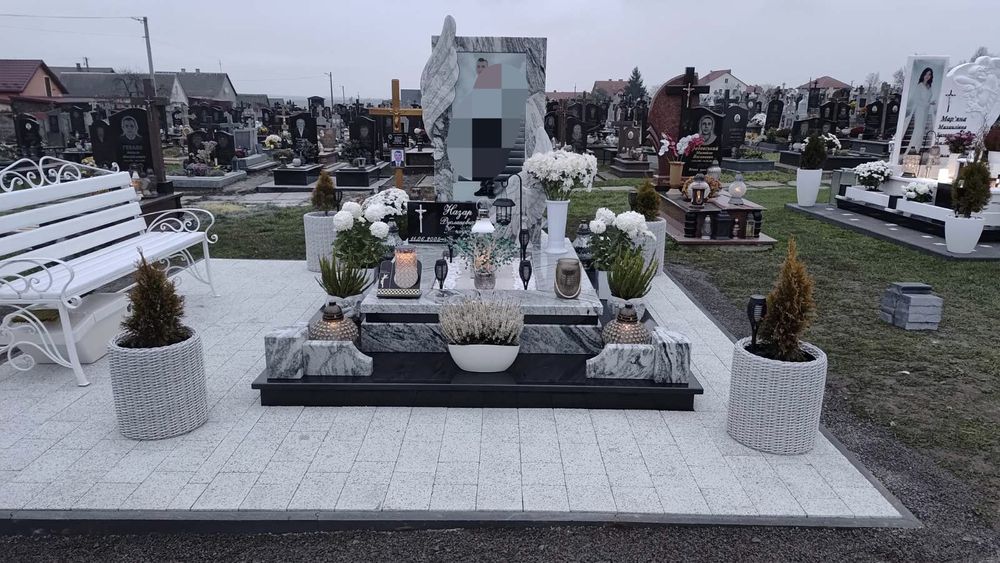 Акція зимова 20%Пам'ятники з граніту імпортний граніт ексклюзивні пам'