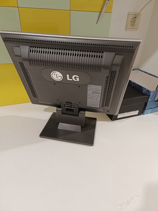 Monitor LG  15 polegadas