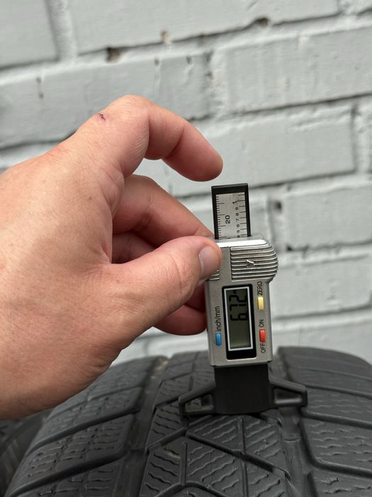 Топова шина‼️Pirelli Sottozero3 104Н 225/60 r18 7.3мм 2022рік