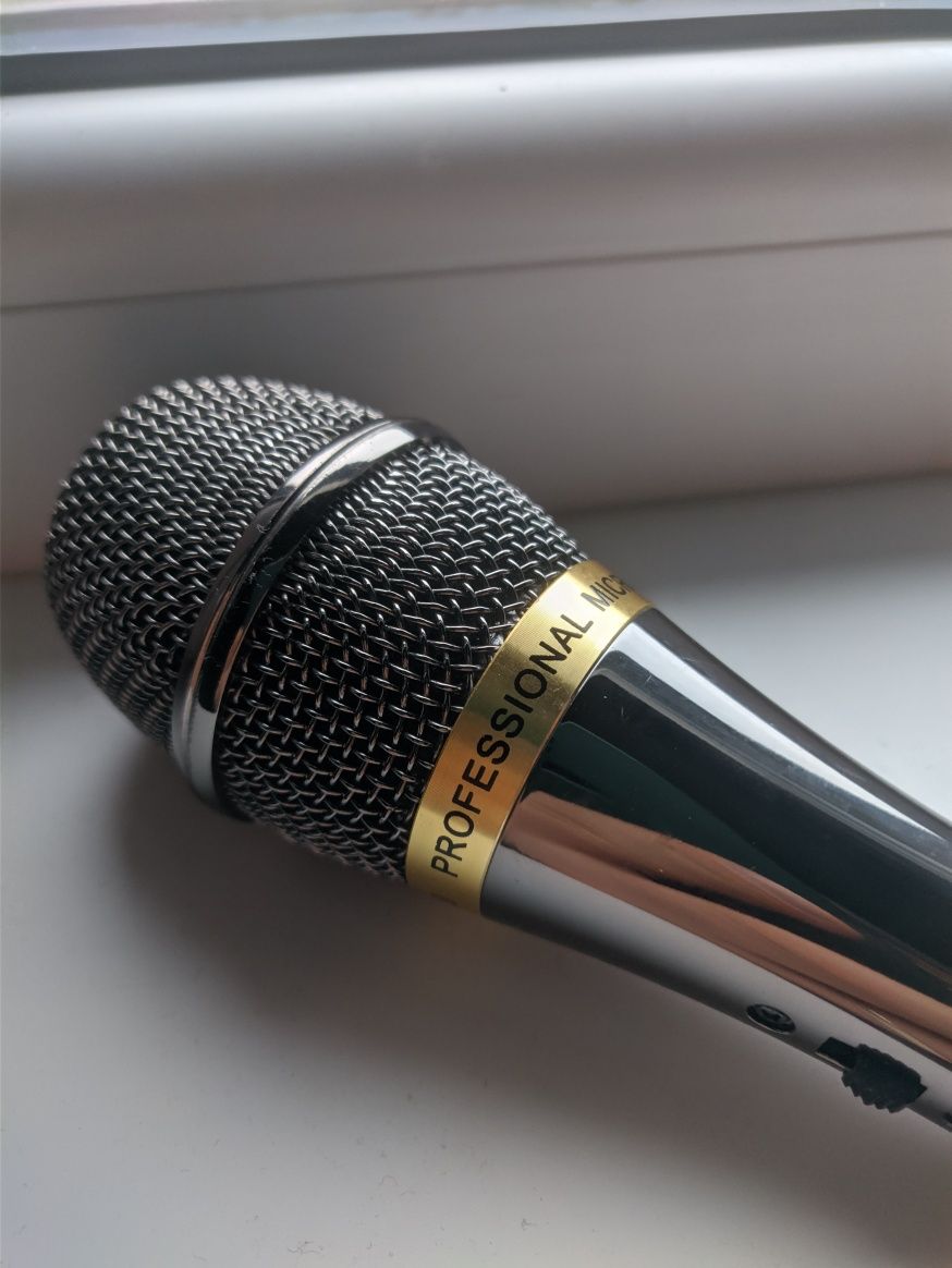 Bravis MA-2.0 Microphone Professional для караоке