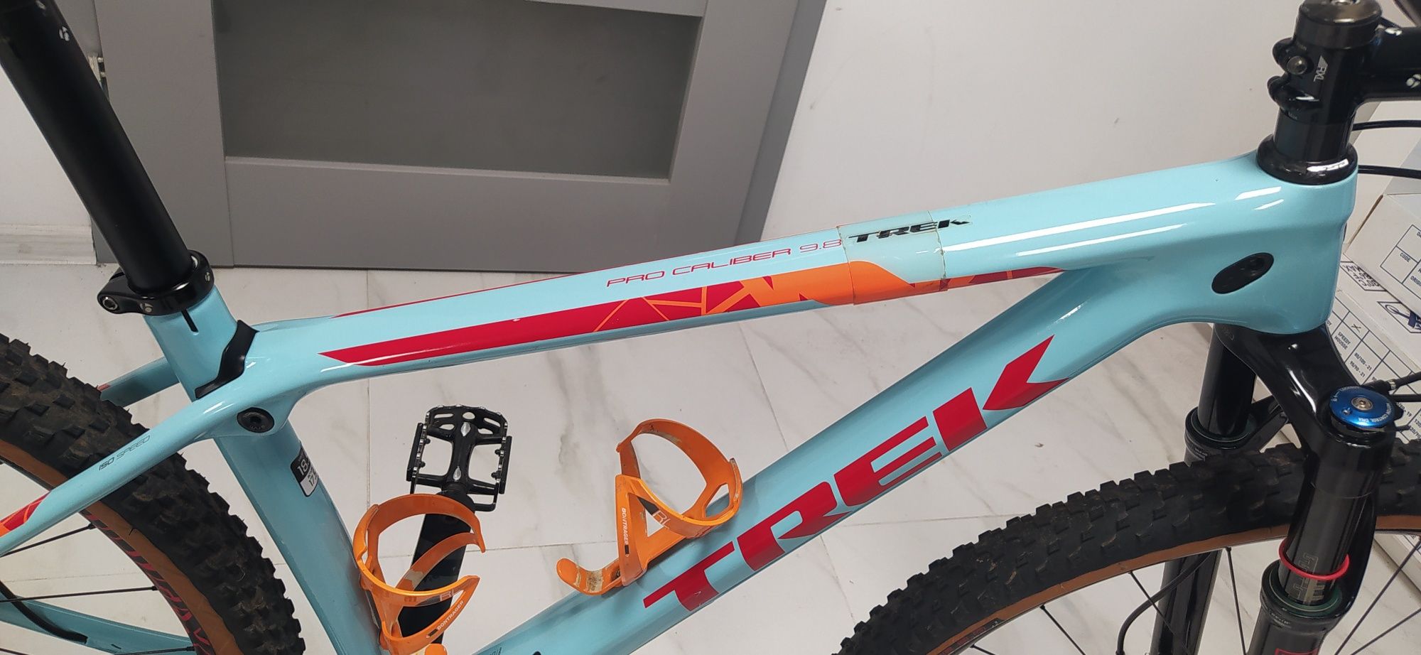 Trek Procaliber 9.8 SL nie Scott Cube Wysyłka