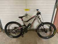 Nukeproof scalp 2014 Rower DH