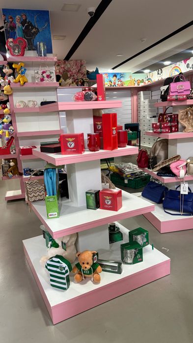 Estantes expositoras para loja