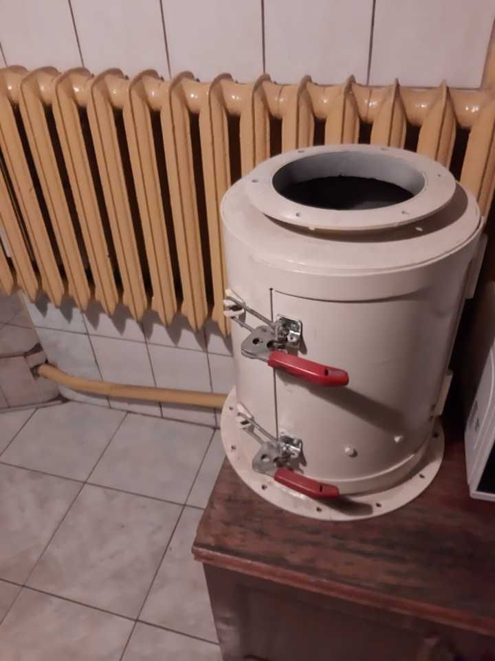 Duński młyn tarczowy Skiold  SK 5000 silnik 22 KW wydajność 5, 0 T/H