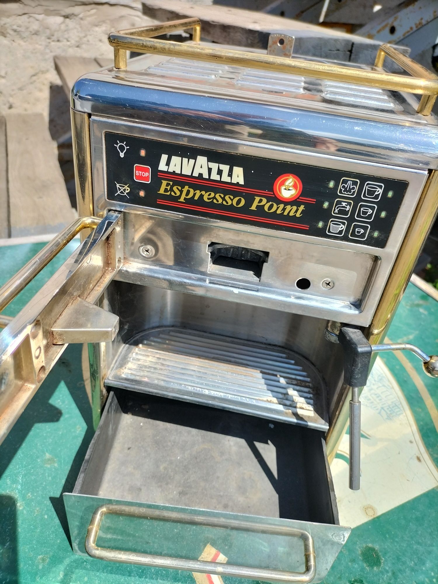 Кофеварка lavazza espresso point