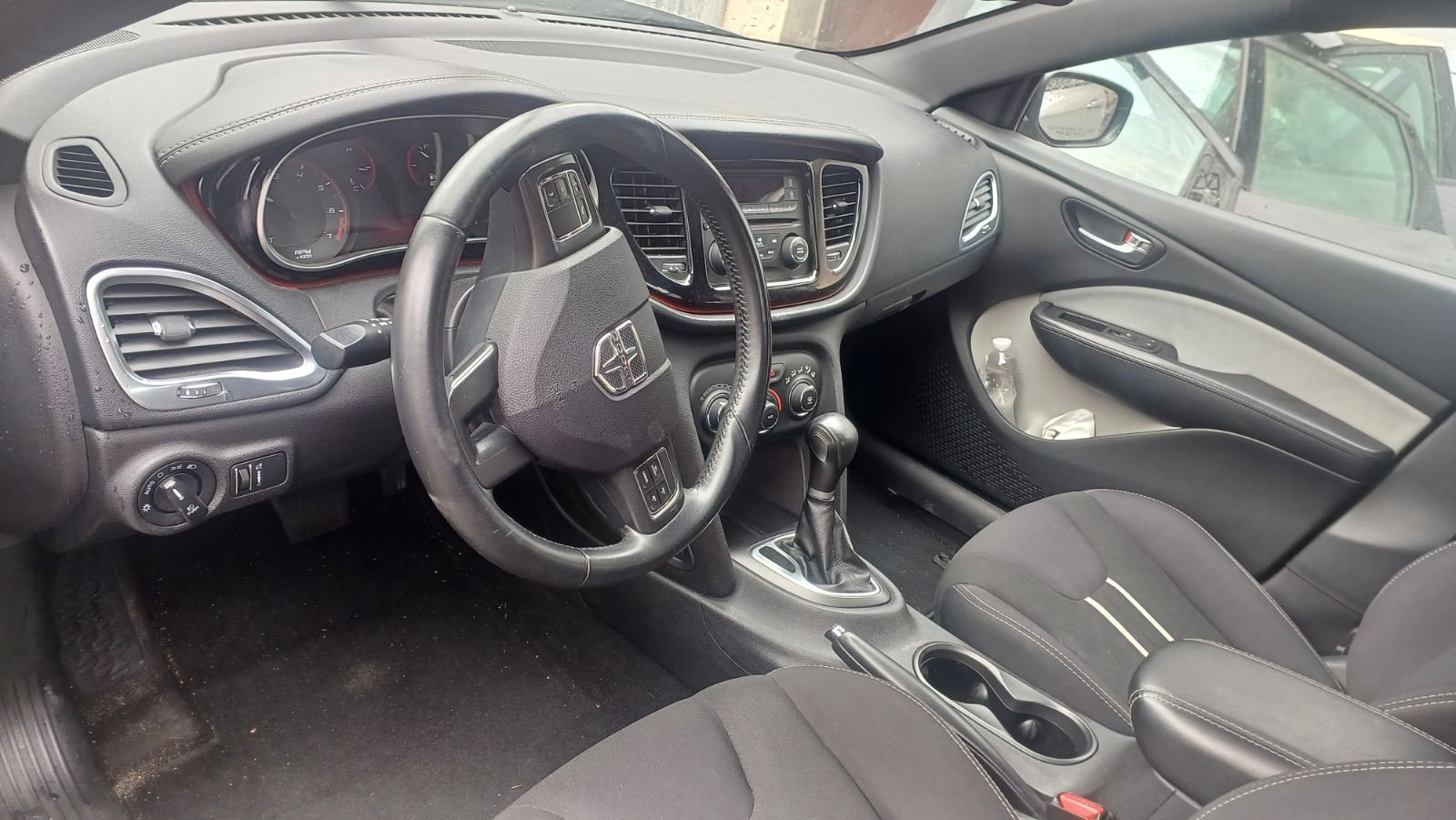 Обшивка багажника салона ковер додж дарт DODGE DART