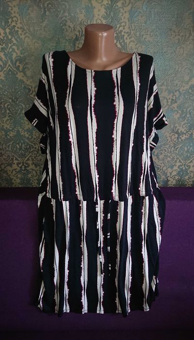 Красивое платье большой размер батал 54 /56