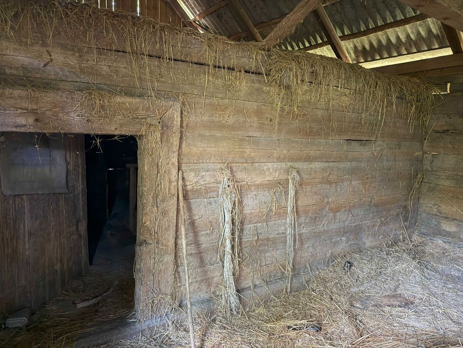 Stodola drewniana z bali do rozbiorki