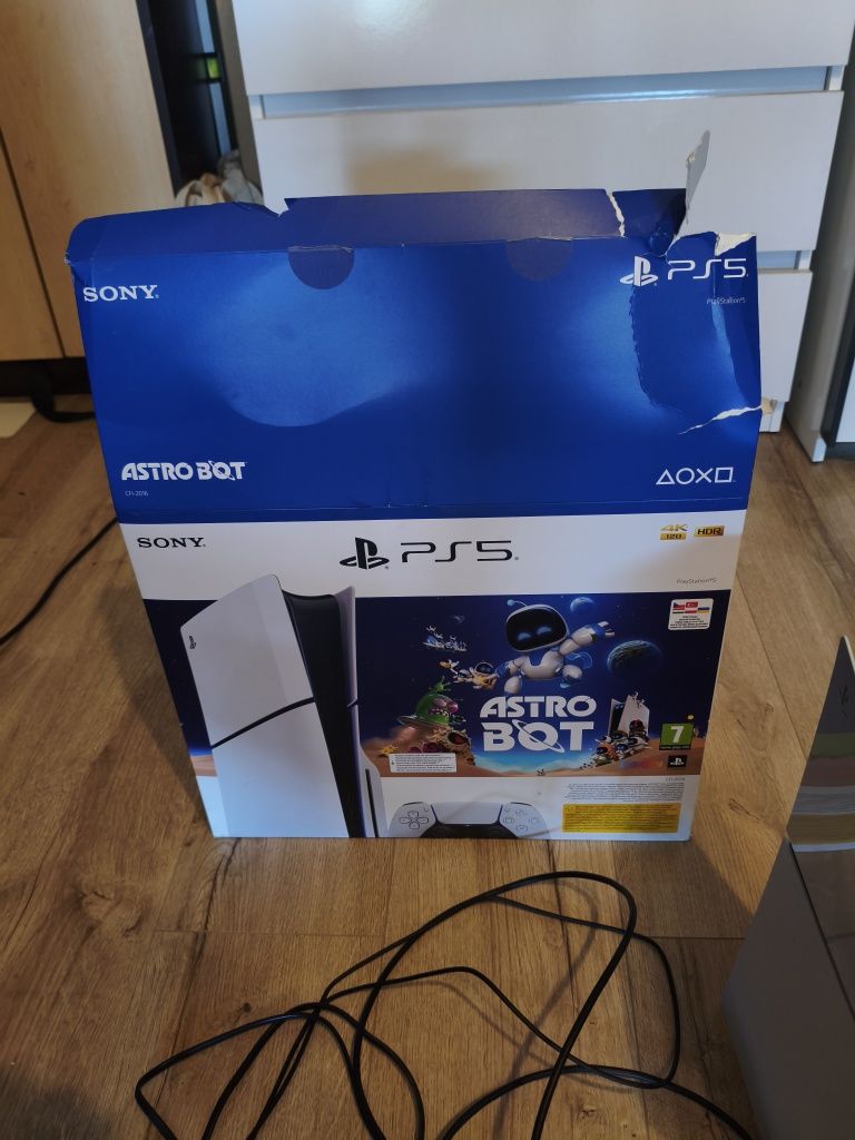Konsola ps5 1tb z napedem