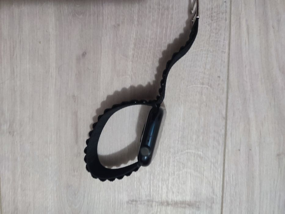 Apple Watch Series 9 45мм
0
Аксессуары
Описание
Характеристики
Отзывы