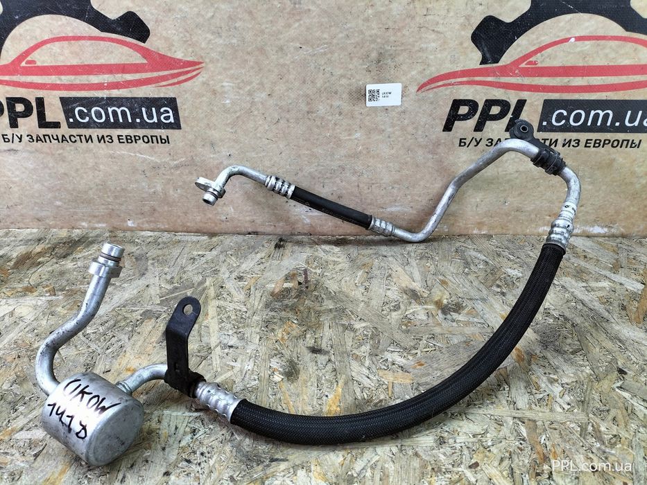 Renault Fluence Z.E. ZE 2011-2014 трубка кондиционера 924906197R