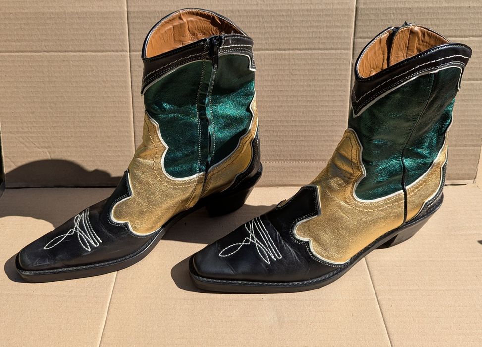 Трендові шкіряні козаки Zara Urban Cowboy в 41 розмірі