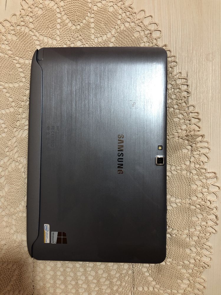 Продам Samsung ATIV Smart PC XE500T1C