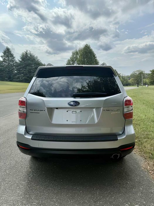 Subaru Forester      2016