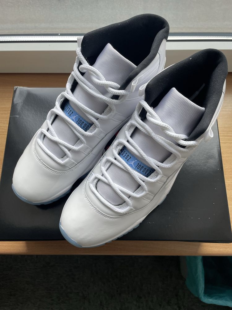 Nike Air Jordan 11 Retro Legend Blue