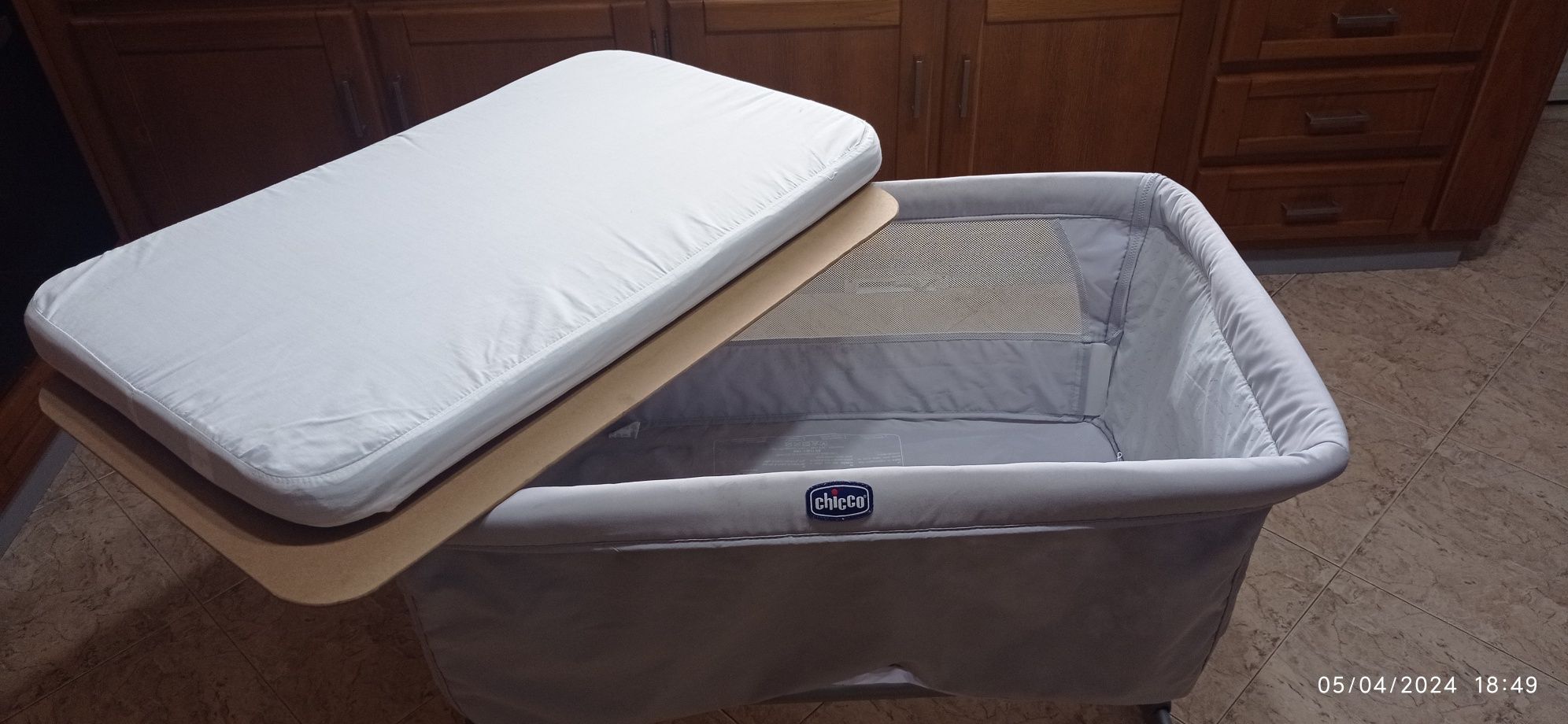 Cama de bebé da Chicco