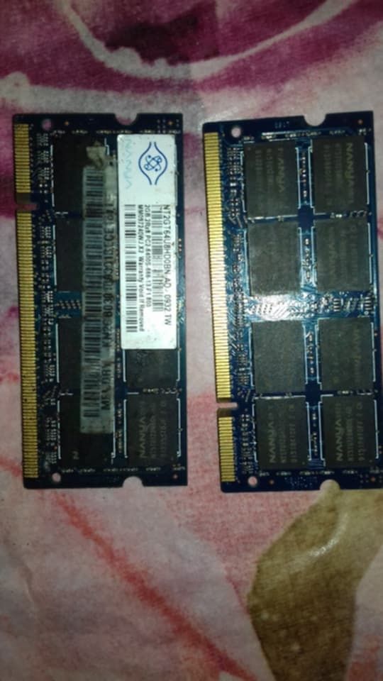 moduły pamięci RAM typu SODIMM,