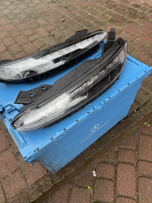 Hyundai kona lampa przod