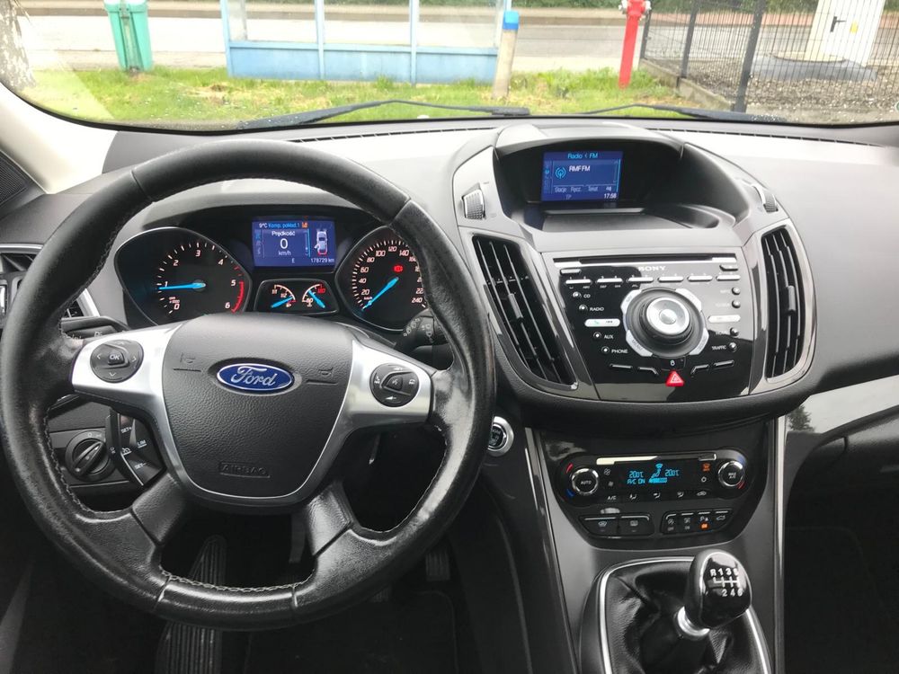 Ford Kuga ST- LINE, 4x4