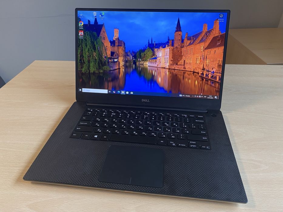 DELL Precision 5530•15.6" FHD•Core i7-8850H•16•256 P2000 GTX1050