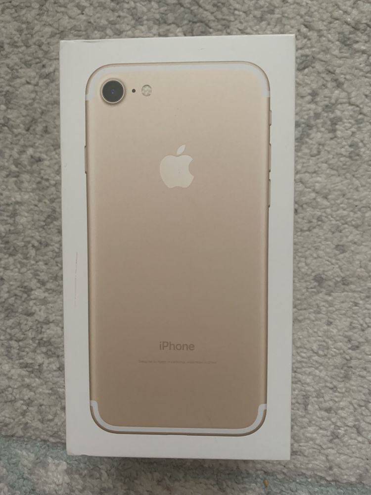 iPhone 7 32 GB + gratisy Złoty stan Idealny